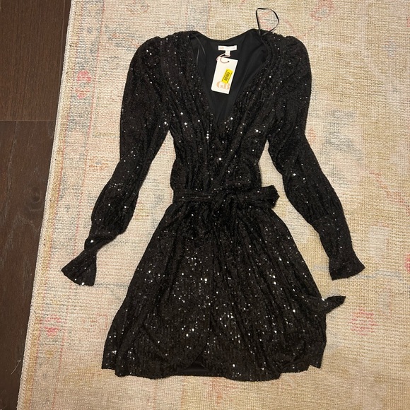 NWT GB Long Blouson Sleeve Sequin Wrap Dress - Picture 3 of 3